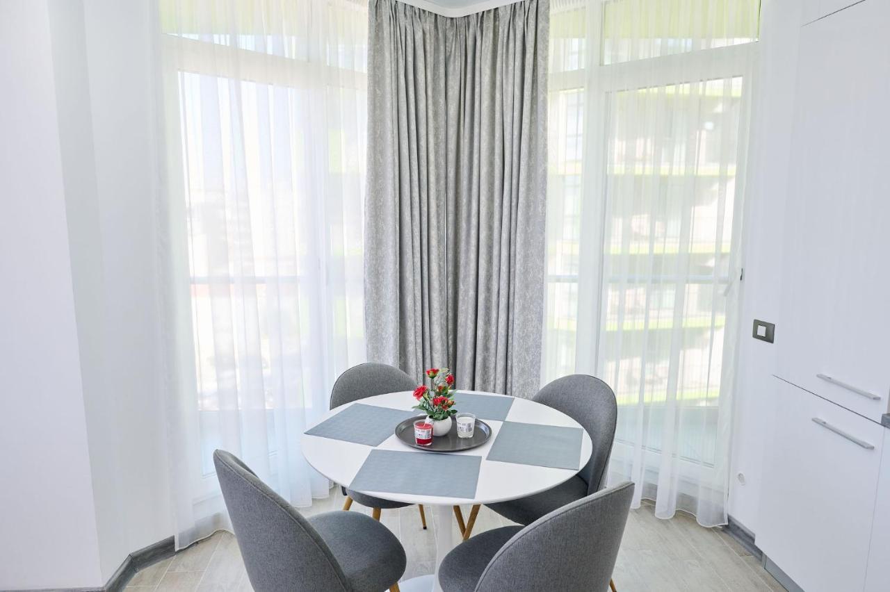 Seascape Apartment Spa N Pool Beach Resort มามายา ภายนอก รูปภาพ
